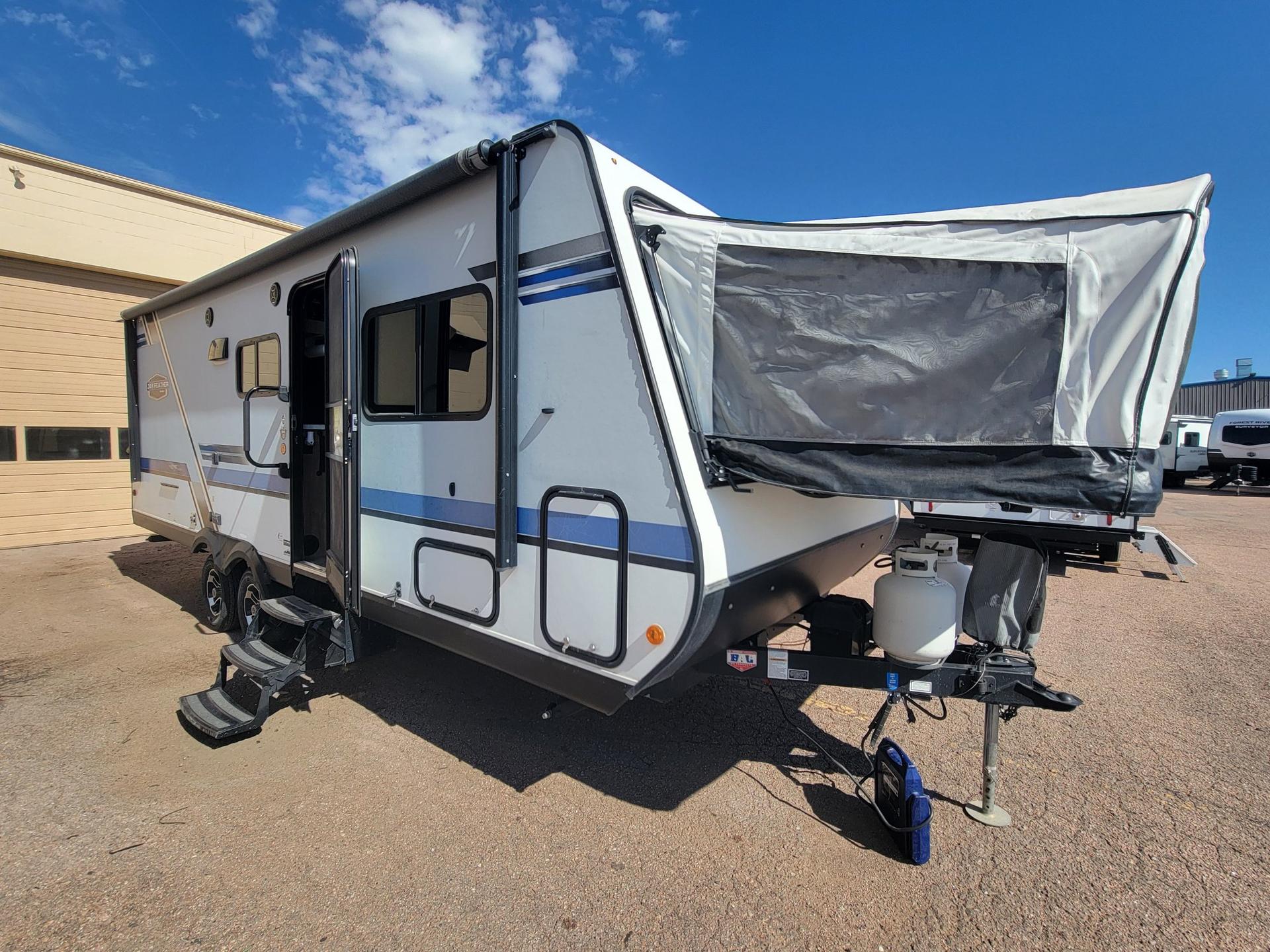 2019 Jayco 2019 Jayco Jay Feather - thumbnail 2