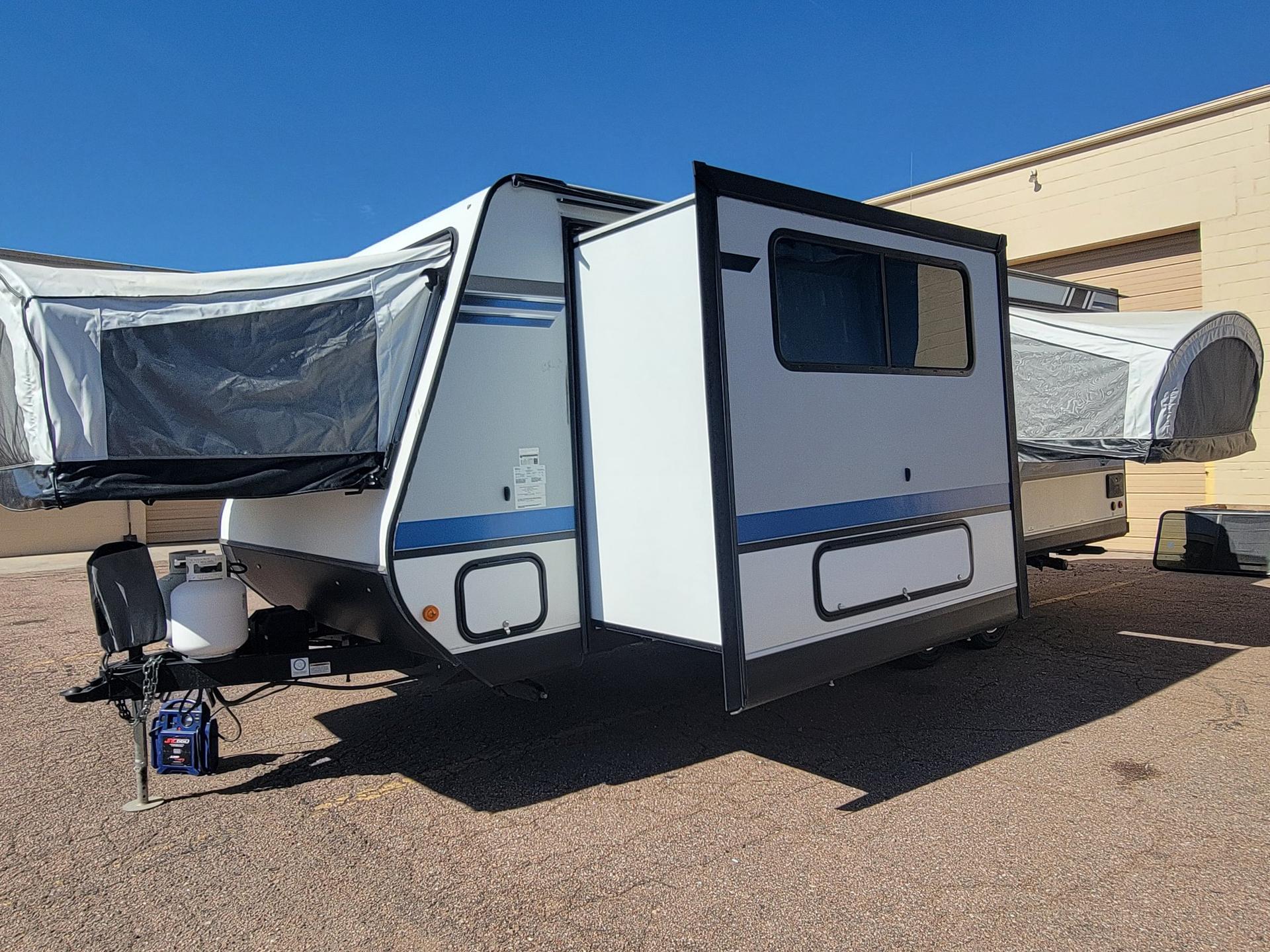 2019 Jayco 2019 Jayco Jay Feather - thumbnail 3