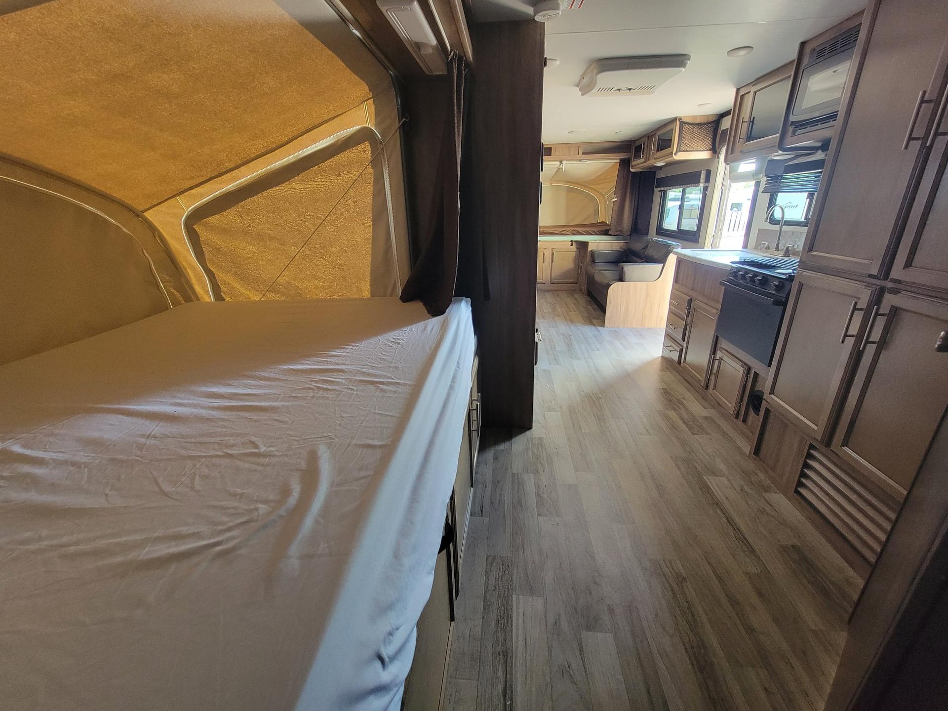 2019 Jayco 2019 Jayco Jay Feather - thumbnail 17