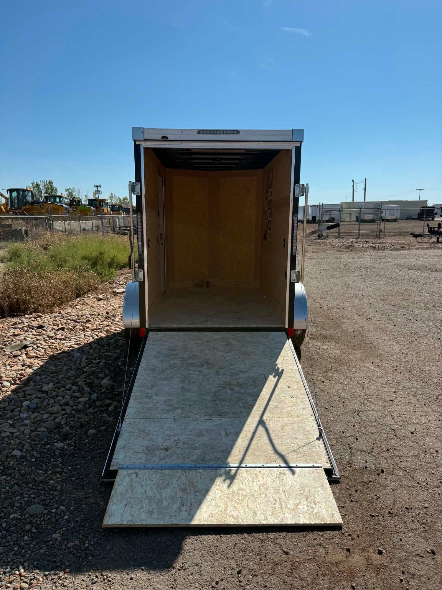 2027 Haulmark 2027 Haulmark Transport V-Nose 5'x8' - - thumbnail 5