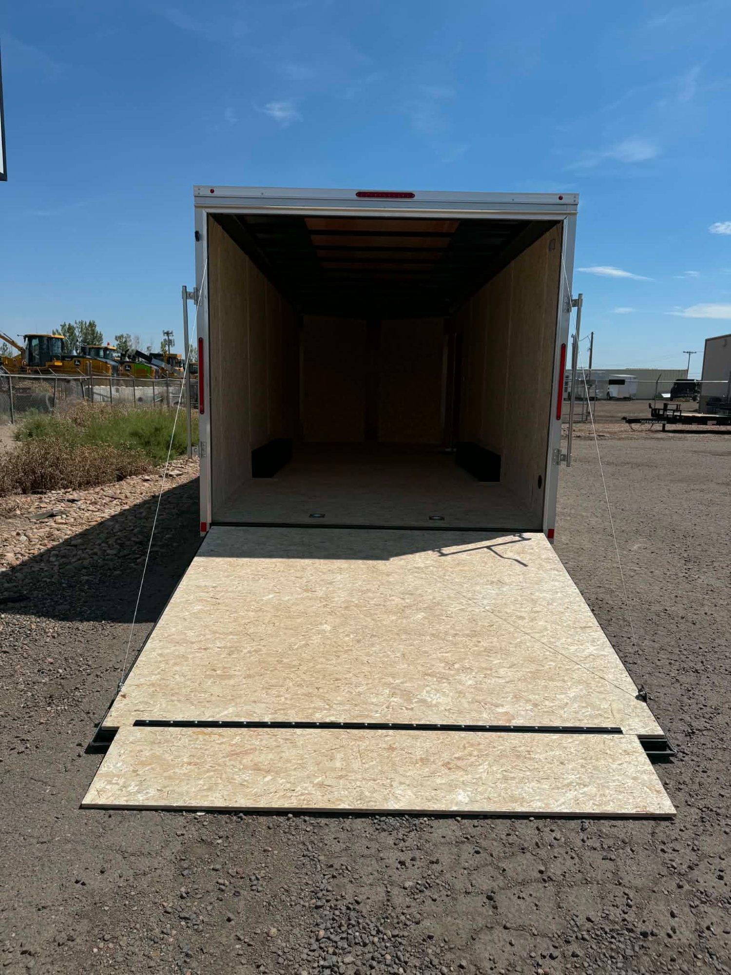 2027 Pace American 2027 Pace American Outback DLX 8.5'x22' CH 10K - - thumbnail 7