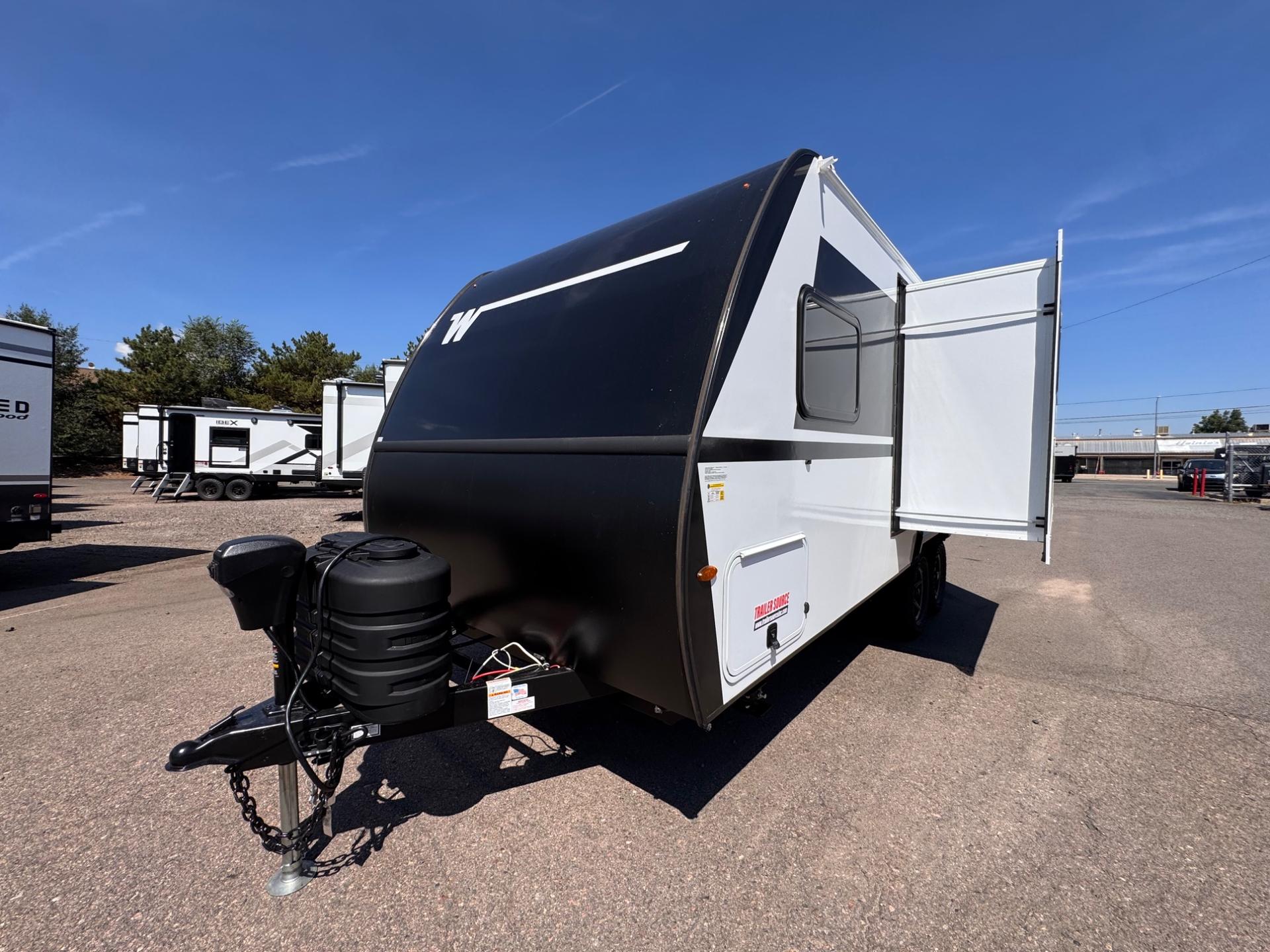 2027 Winnebago 2027 Winnebago Micro Minnie - thumbnail 3
