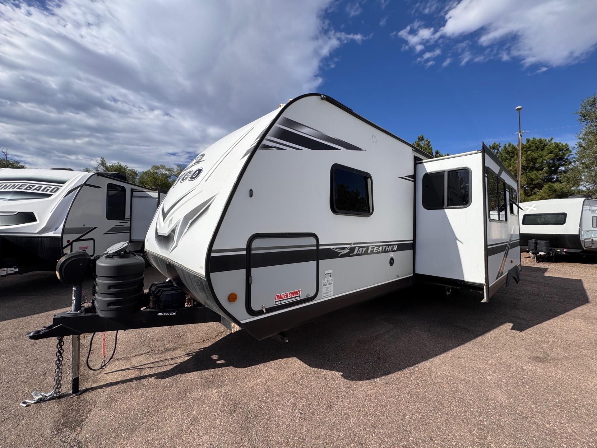2020 Jayco 2020 Jayco Jay Feather - thumbnail 3