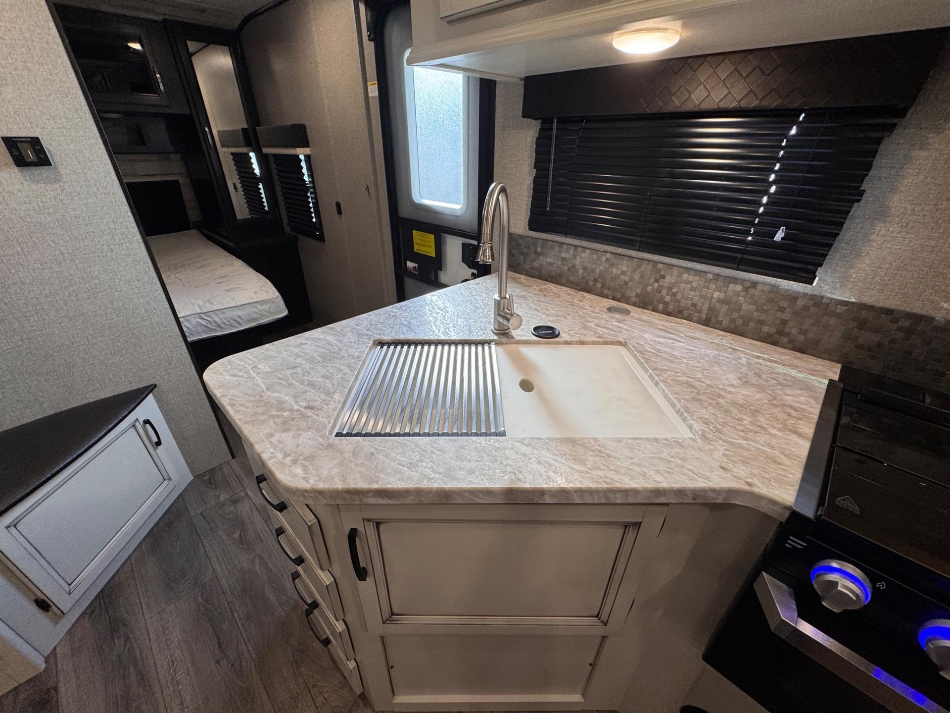 2020 Jayco 2020 Jayco Jay Feather - thumbnail 22