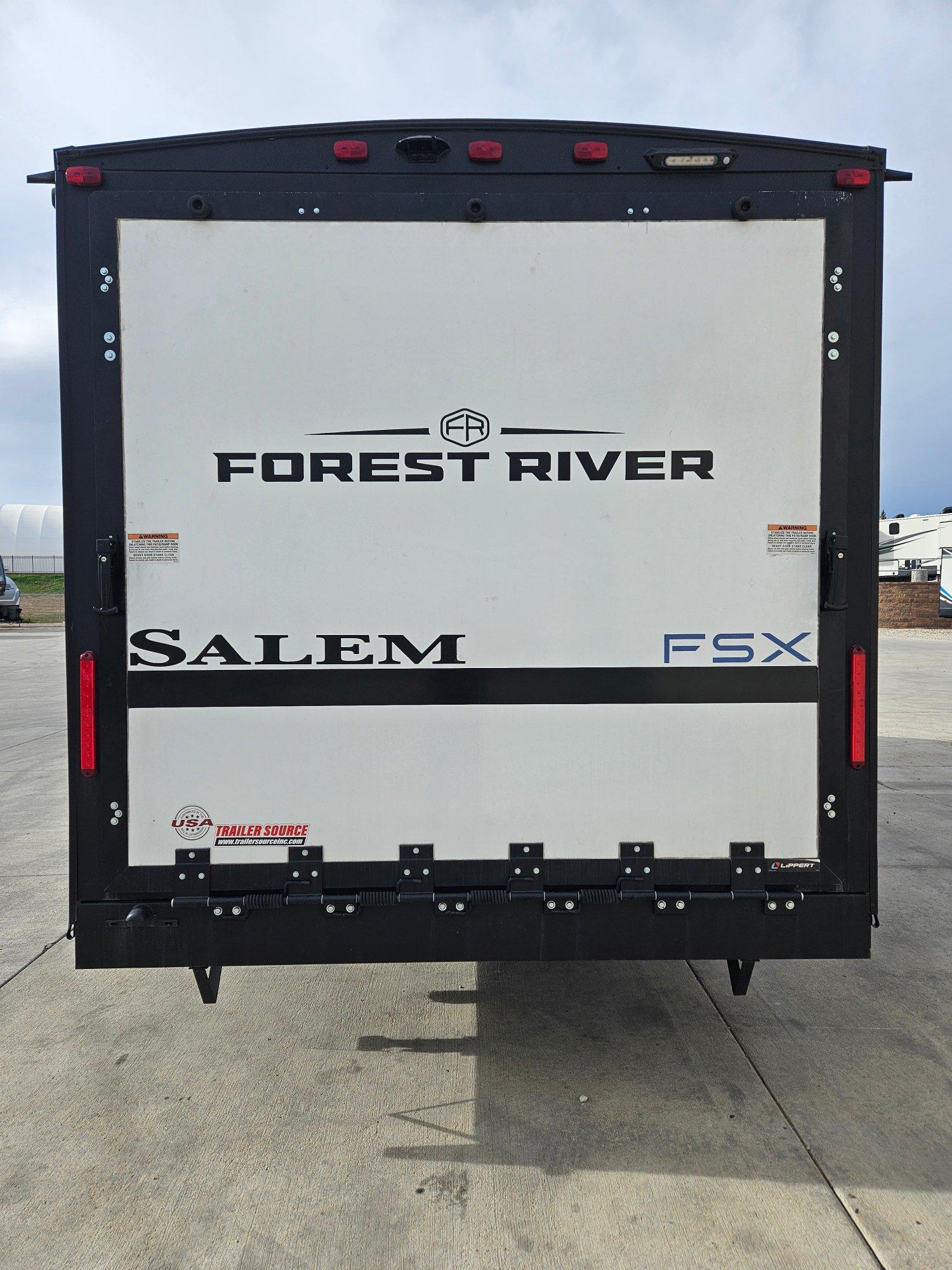 2025 Forest River 2025 Forest River Salem - thumbnail 3