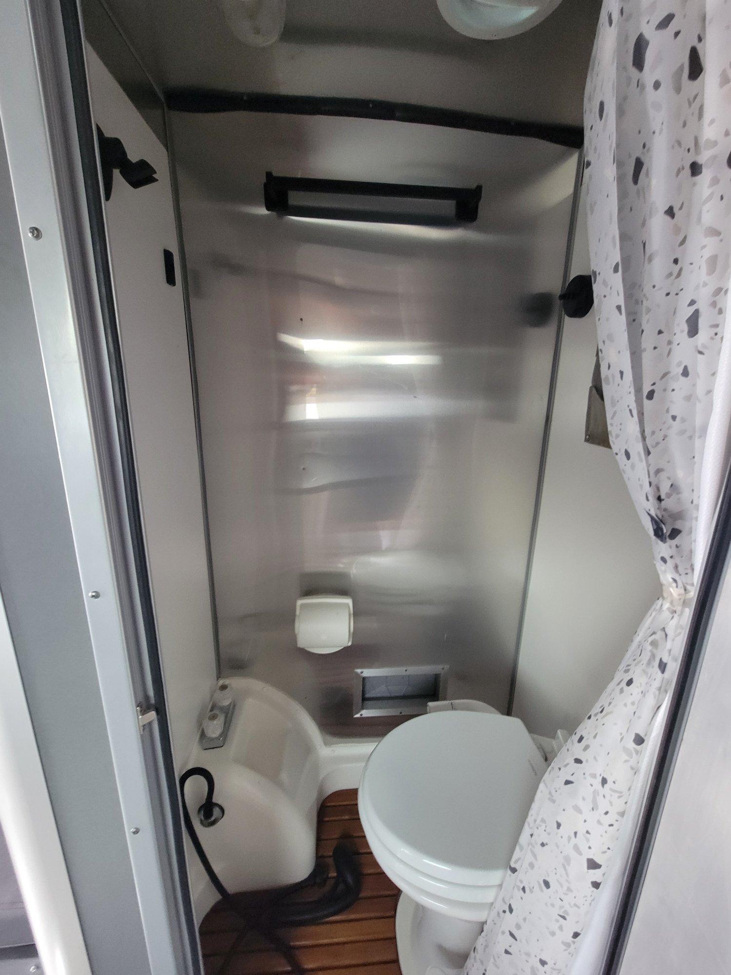 2020 Airstream 2020 Airstream Basecamp - thumbnail 18