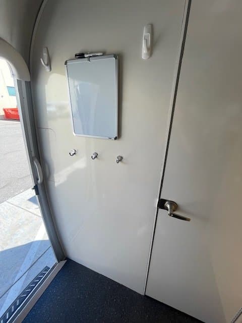 2015 Airstream 2015 Airstream Bambi - thumbnail 12