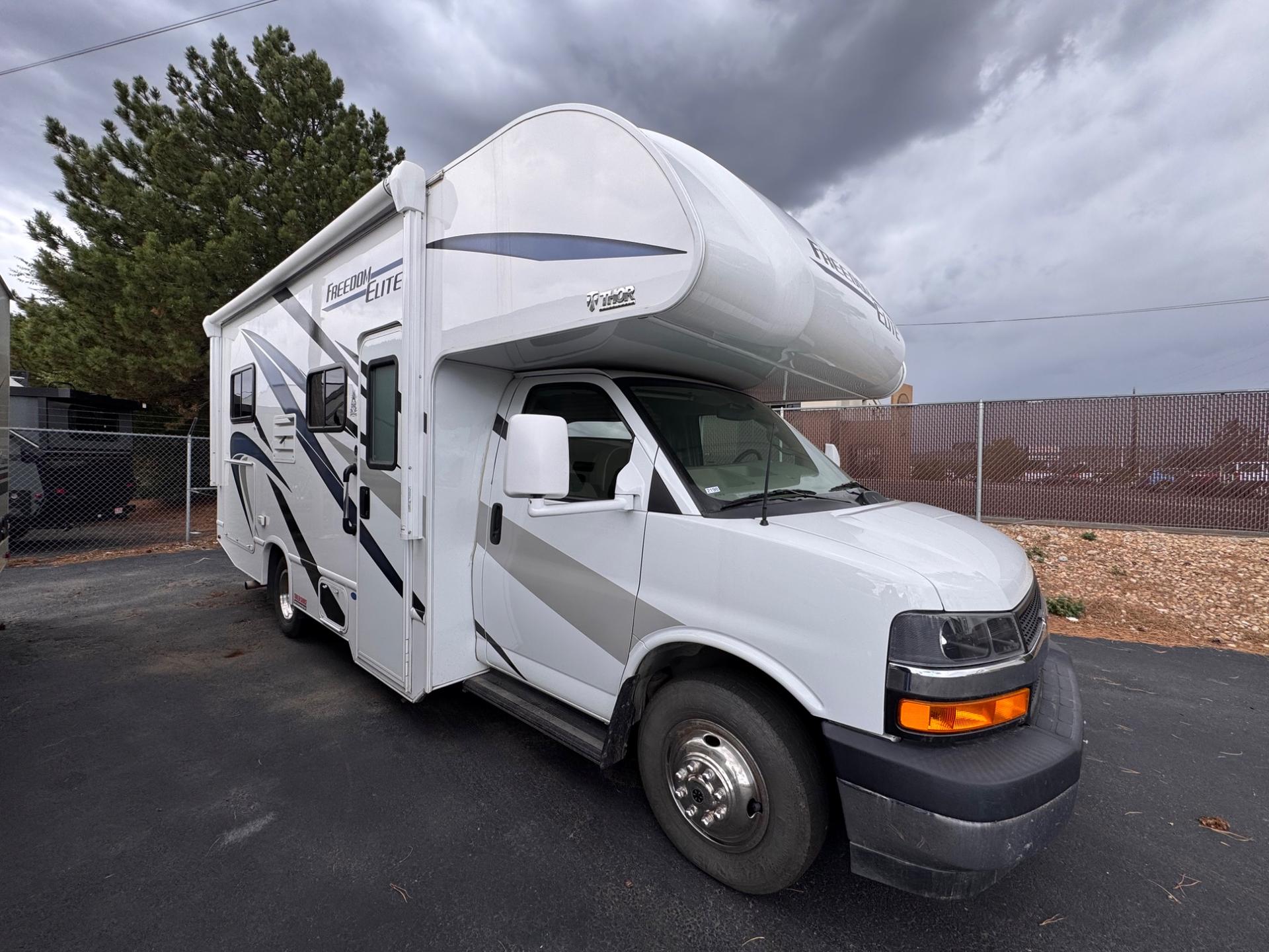2021 Thor Motor Coach Freedom Elite 22HE
