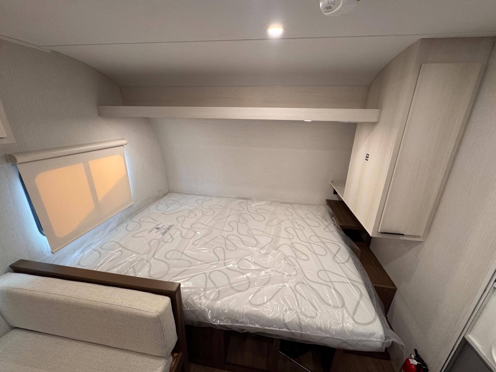 2027 Winnebago 2027 Winnebago Access - thumbnail 21