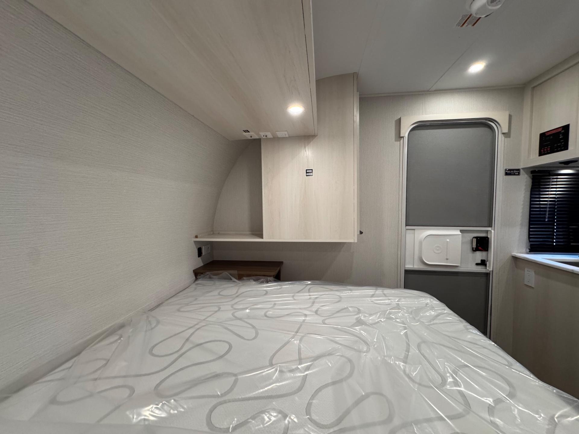 2027 Winnebago 2027 Winnebago Access - thumbnail 22
