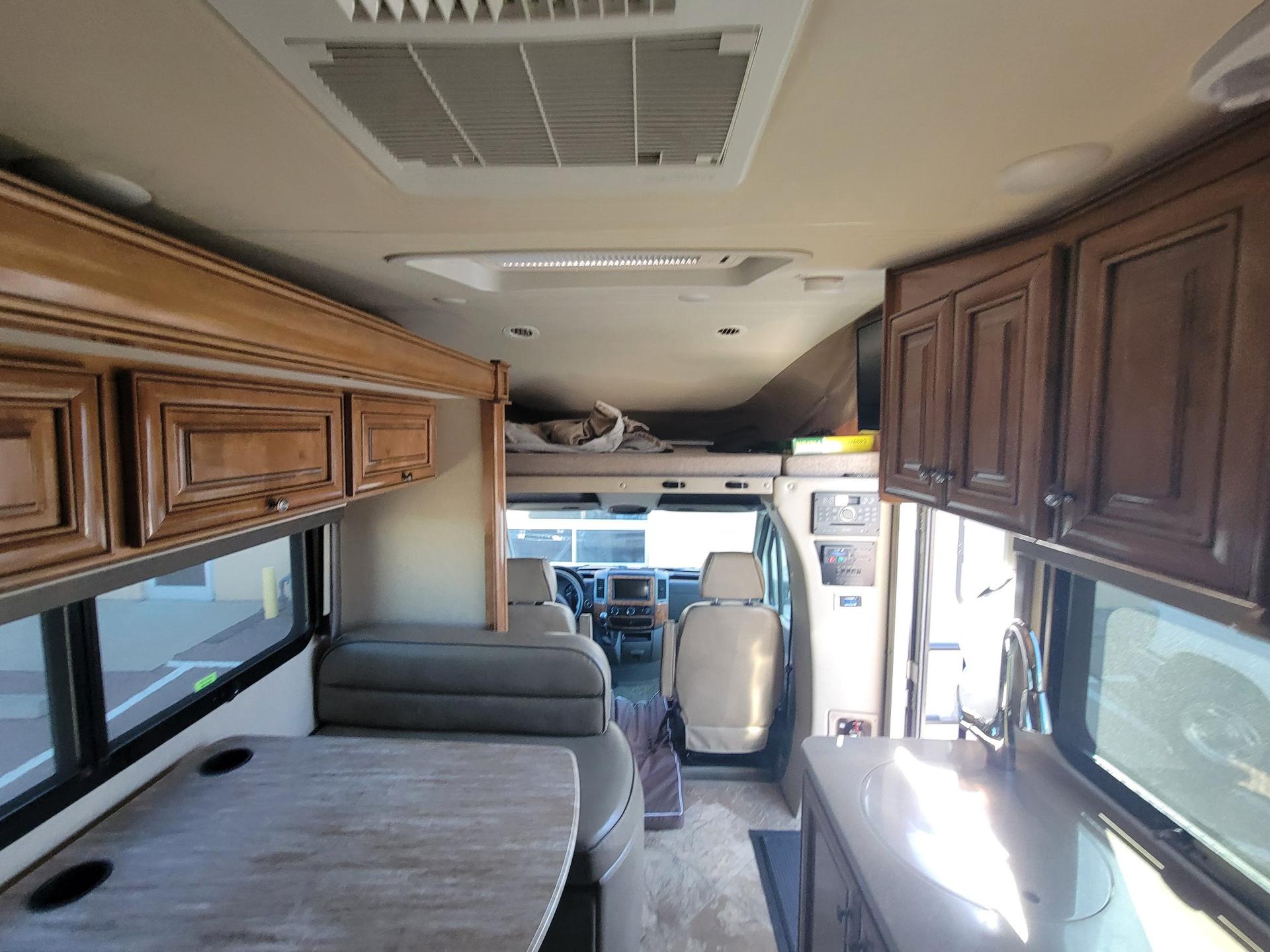 2017 Thor Motor Coach 2017 Thor Motor Coach Siesta - thumbnail 14