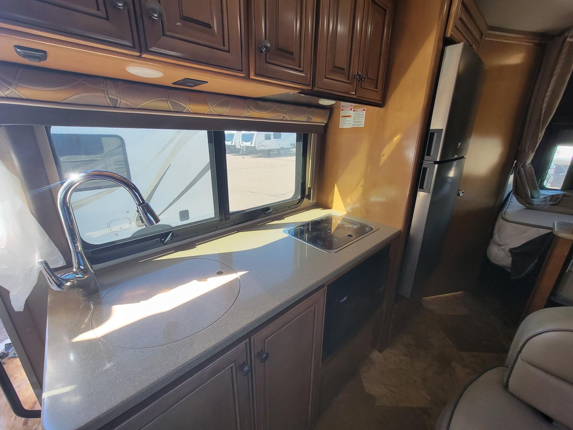 2017 Thor Motor Coach 2017 Thor Motor Coach Siesta - thumbnail 19
