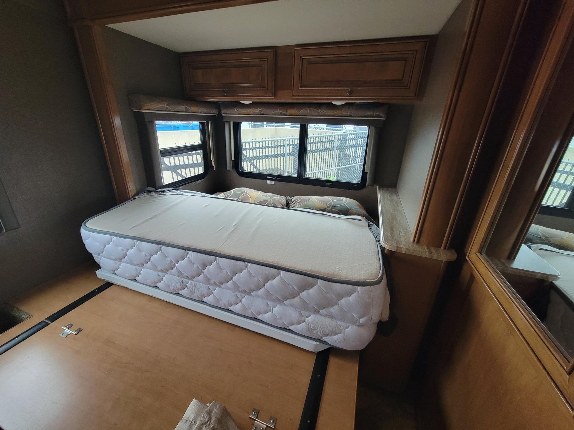 2017 Thor Motor Coach 2017 Thor Motor Coach Siesta - thumbnail 27