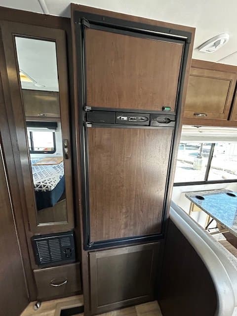 2017 Thor Motor Coach 2017 Thor Motor Coach Freedom Elite - thumbnail 5