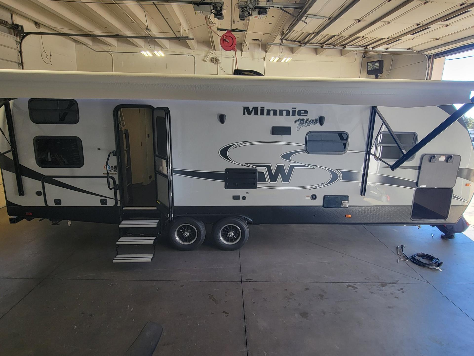 2019 Winnebago  2019 Winnebago  Minnie Plus - thumbnail 6