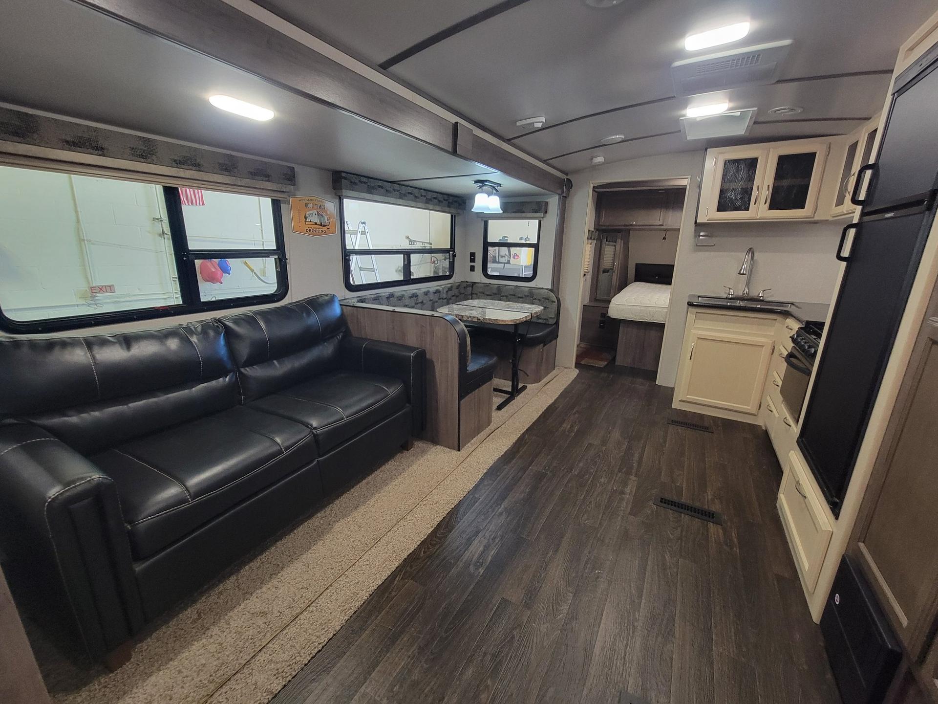 2019 Winnebago  2019 Winnebago  Minnie Plus - thumbnail 20