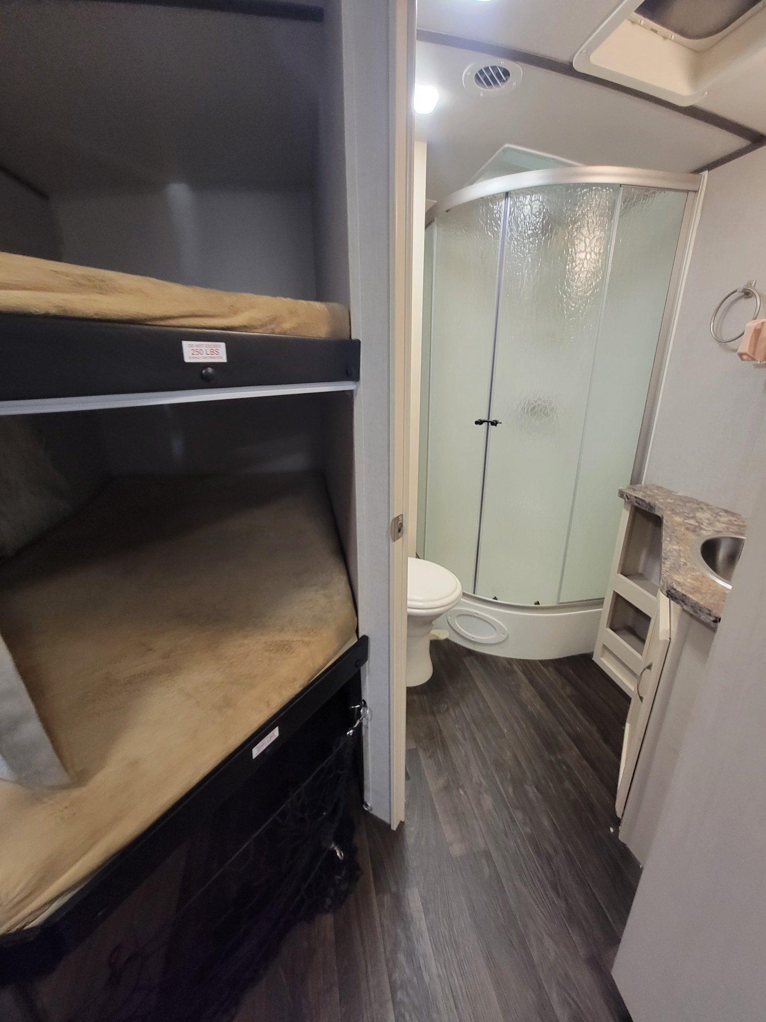 2019 Winnebago  2019 Winnebago  Minnie Plus - thumbnail 29