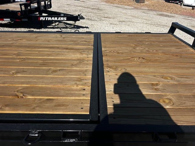 2026 Sure-Trac 2026 Sure-Trac 7'x22' Tilt Bed Equipment - - thumbnail 4