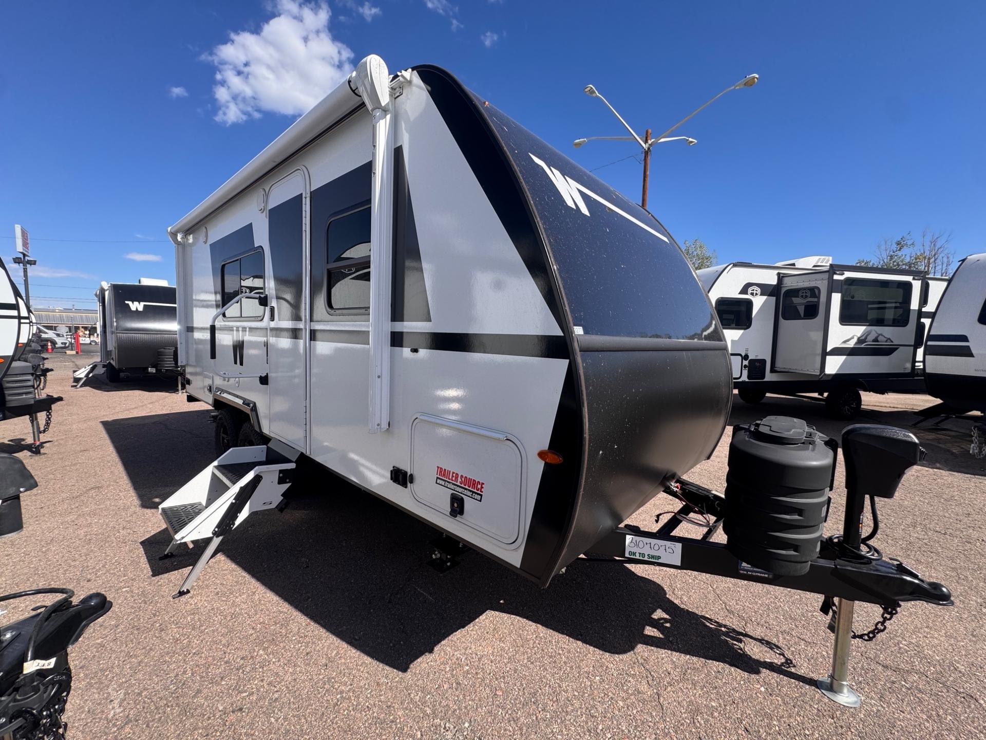 2027 Winnebago 2027 Winnebago Micro Minnie - image 1