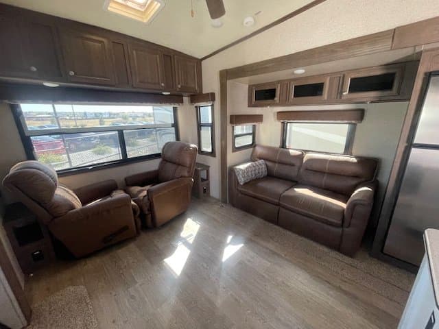 2019 Forest River 2019 Forest River Rockwood Signature Ultra Lite - thumbnail 6