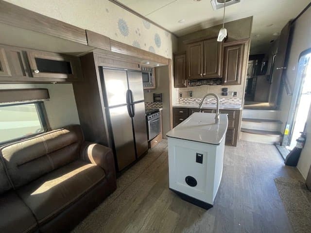 2019 Forest River 2019 Forest River Rockwood Signature Ultra Lite - thumbnail 7