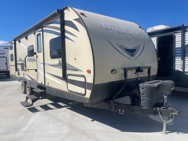 2017 Keystone 2017 Keystone Outback Ultra-Lite - image 1