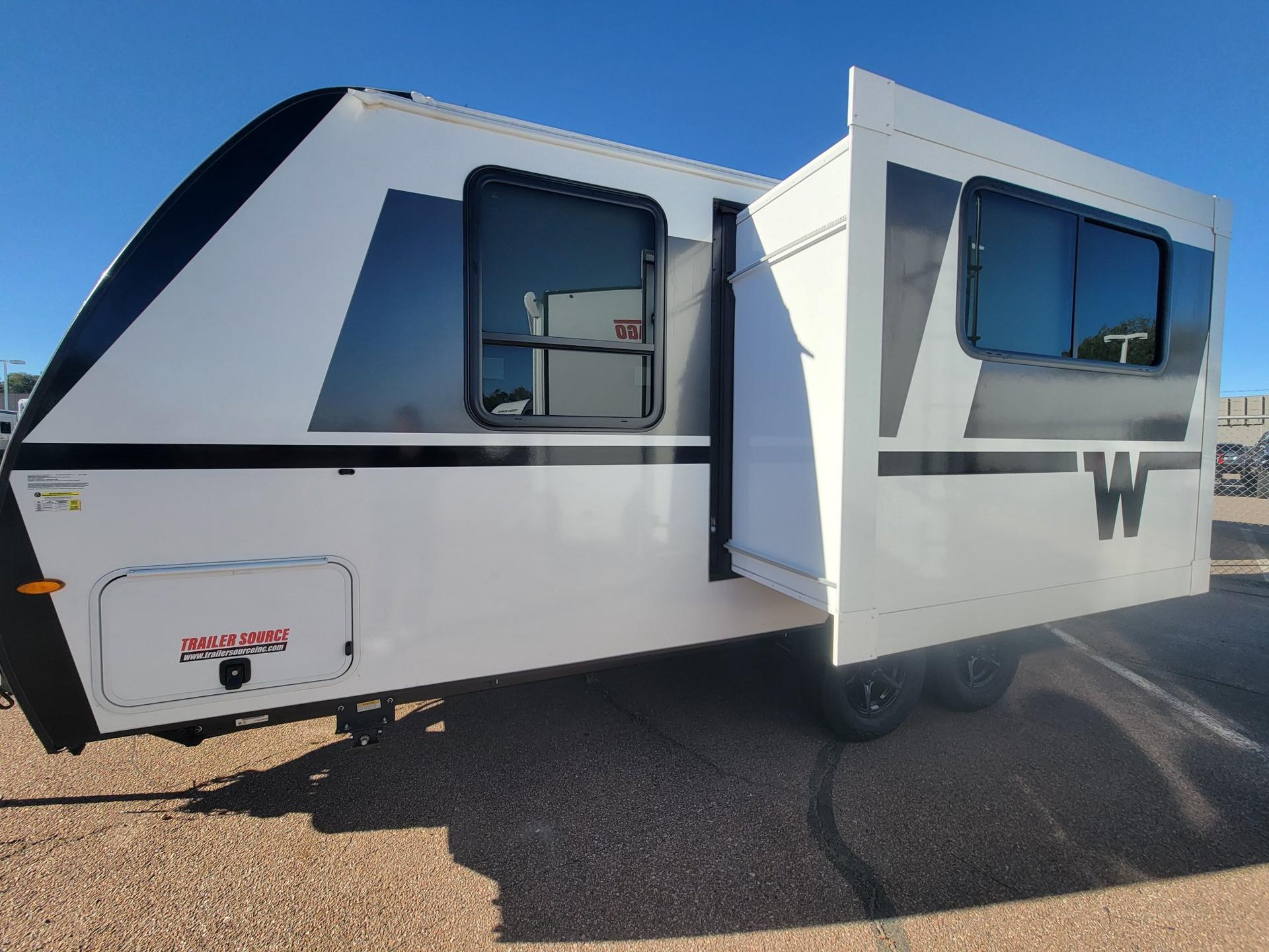 2027 Winnebago 2027 Winnebago Micro Minnie - thumbnail 5
