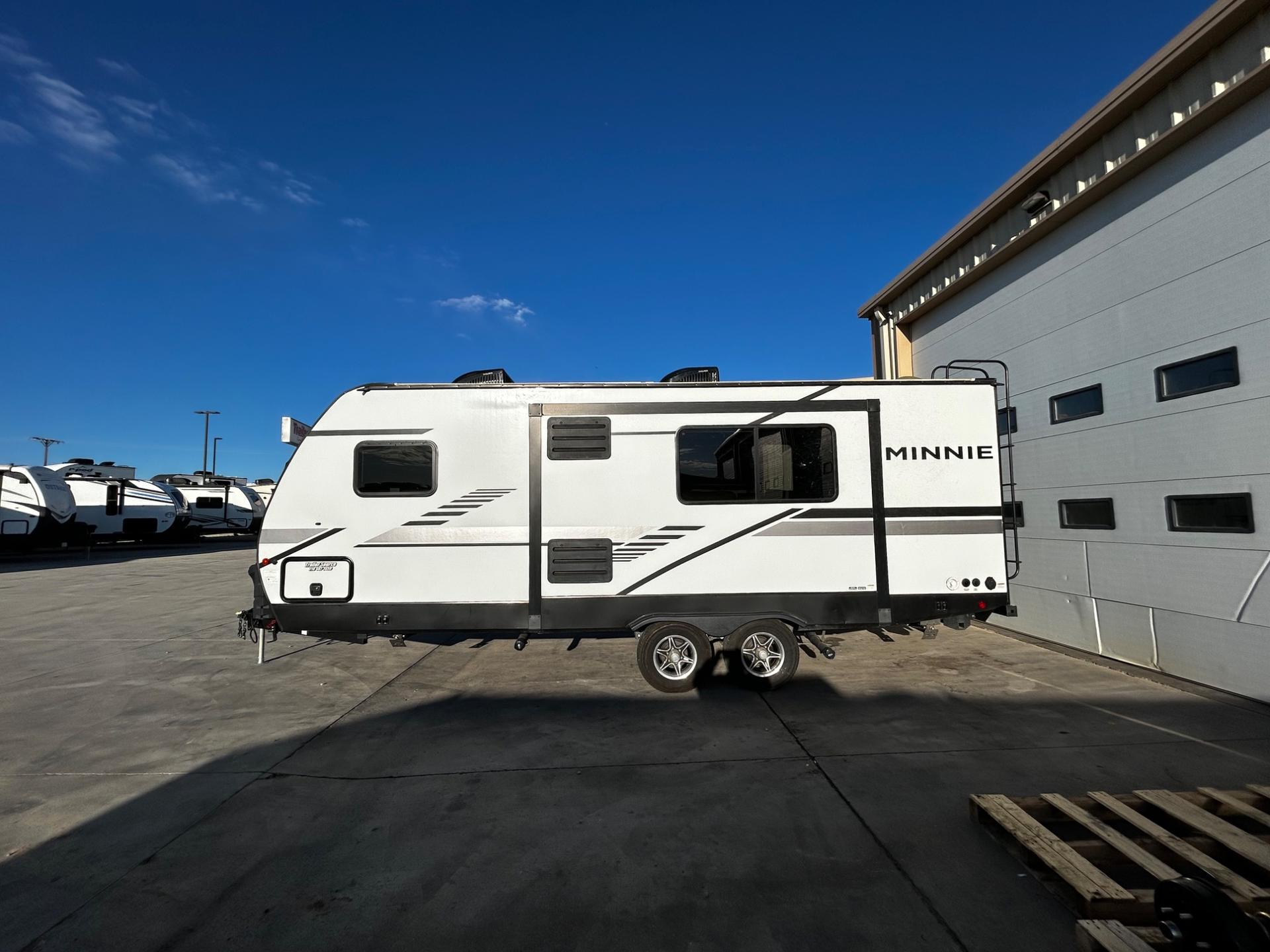 2022 Winnebago 2022 Winnebago Minnie - thumbnail 7
