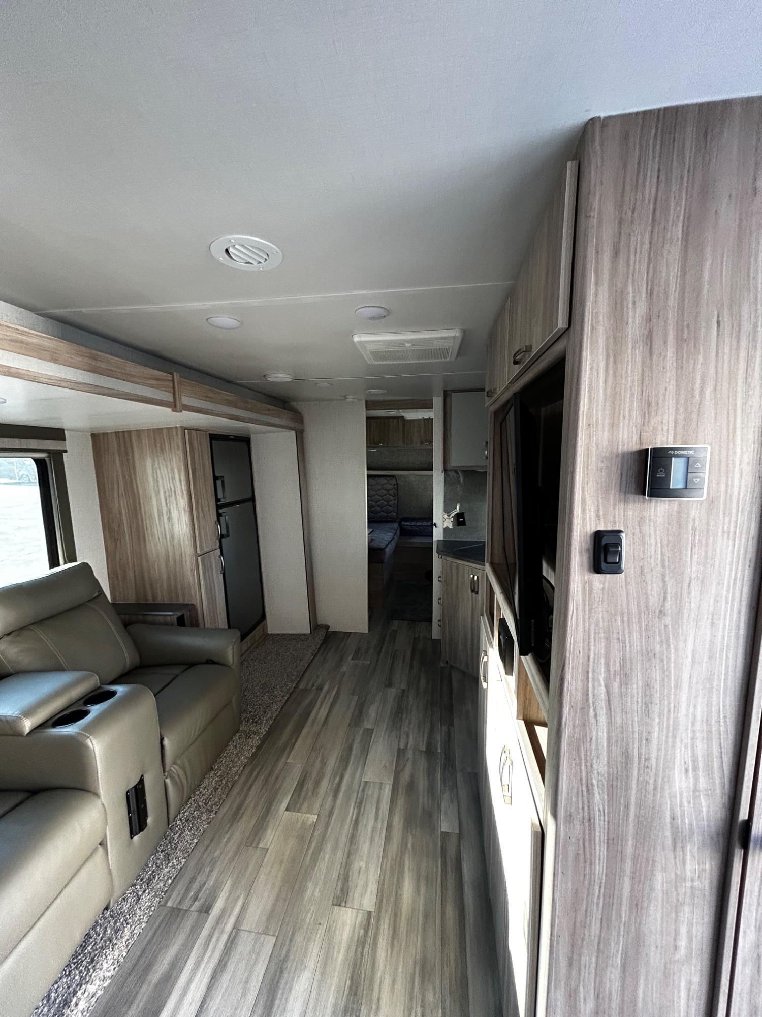 2022 Winnebago 2022 Winnebago Minnie - thumbnail 15