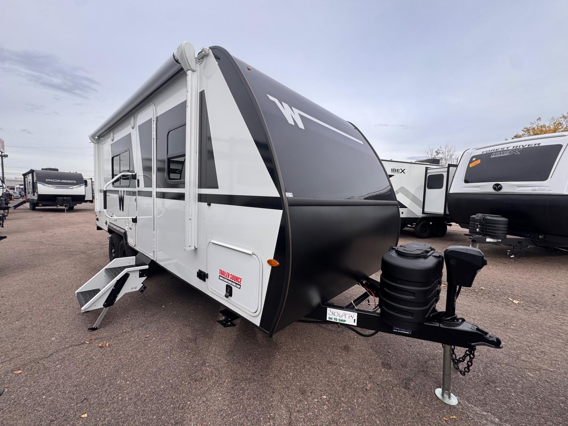 2027 Winnebago Micro Minnie 2200TBH