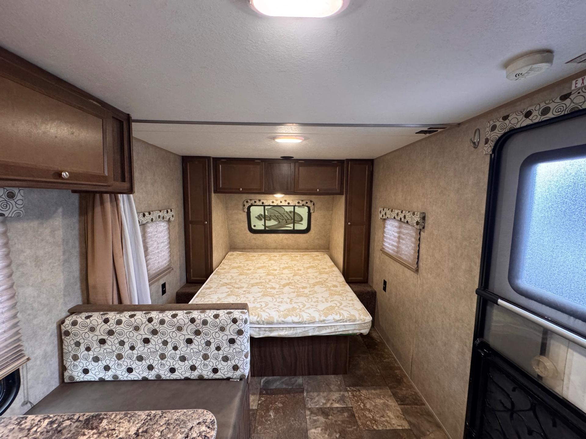 2017 Coachmen 2017 Coachmen Clipper - thumbnail 18