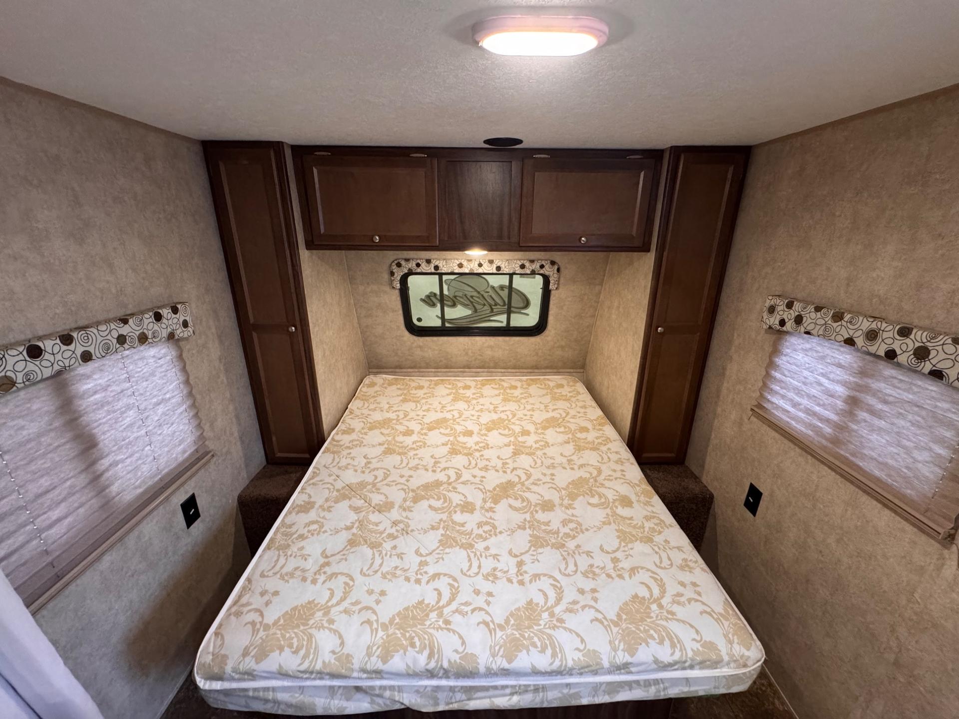 2017 Coachmen 2017 Coachmen Clipper - thumbnail 19