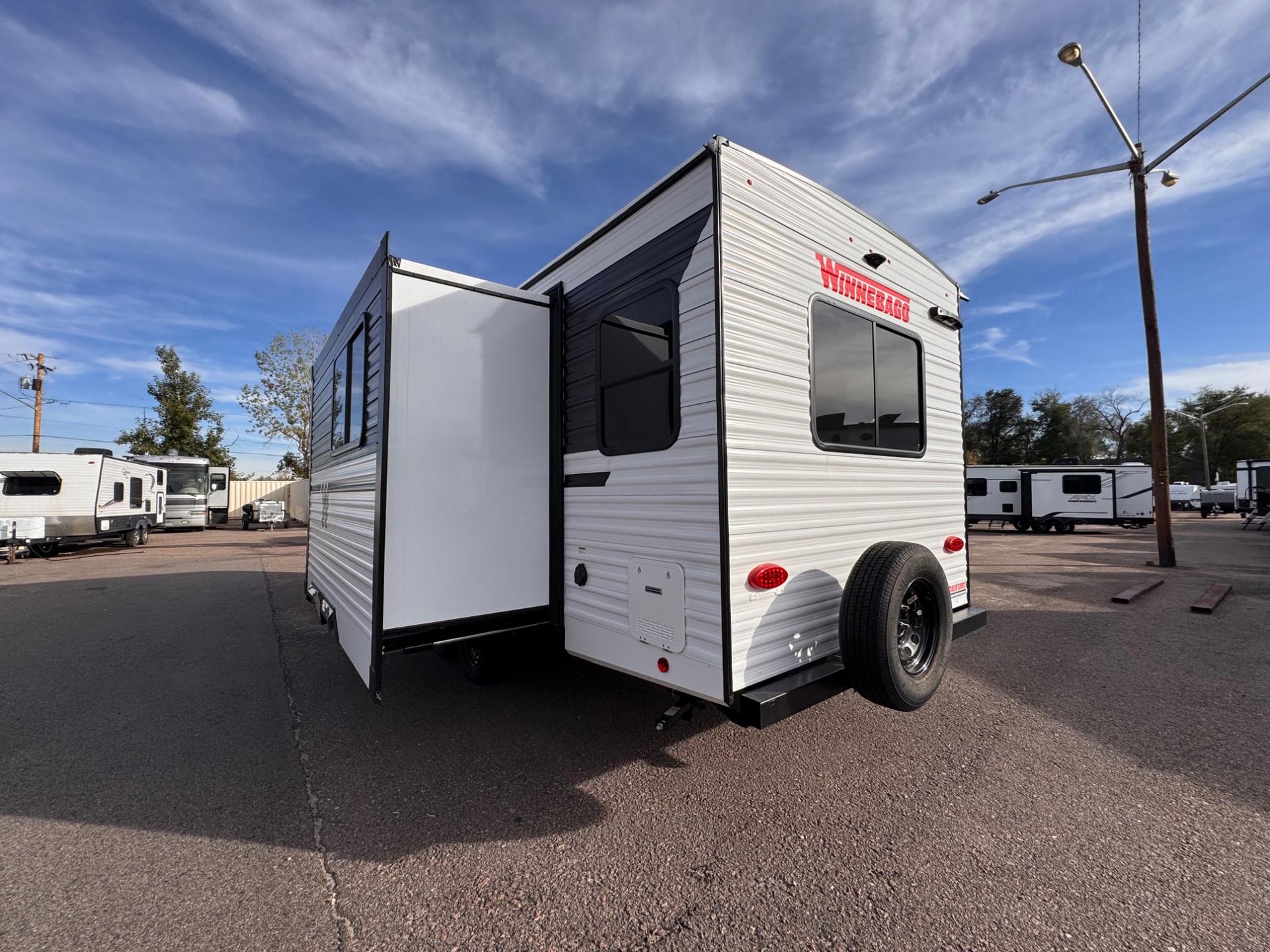 2027 Winnebago 2027 Winnebago Access - thumbnail 4