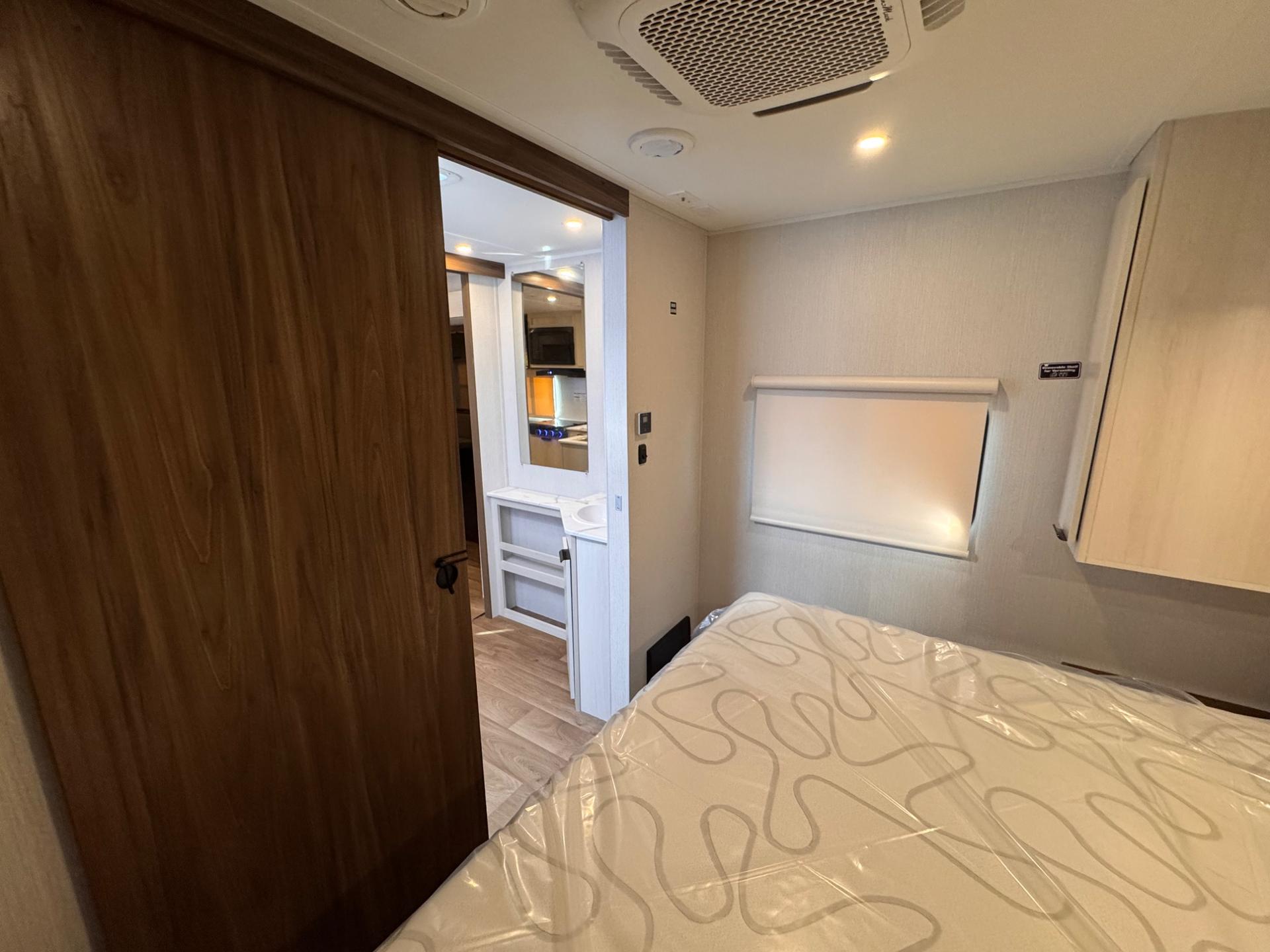 2027 Winnebago 2027 Winnebago Access - thumbnail 20
