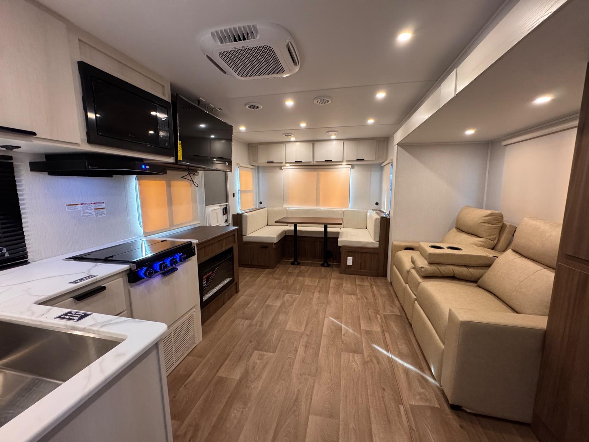 2027 Winnebago 2027 Winnebago Access - thumbnail 21