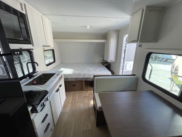 2027 Winnebago 2027 Winnebago Access - thumbnail 12