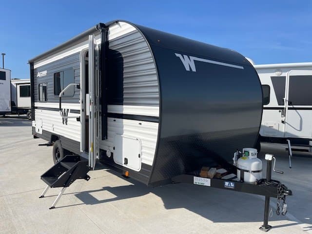 2027 Winnebago 2027 Winnebago Access - image 1