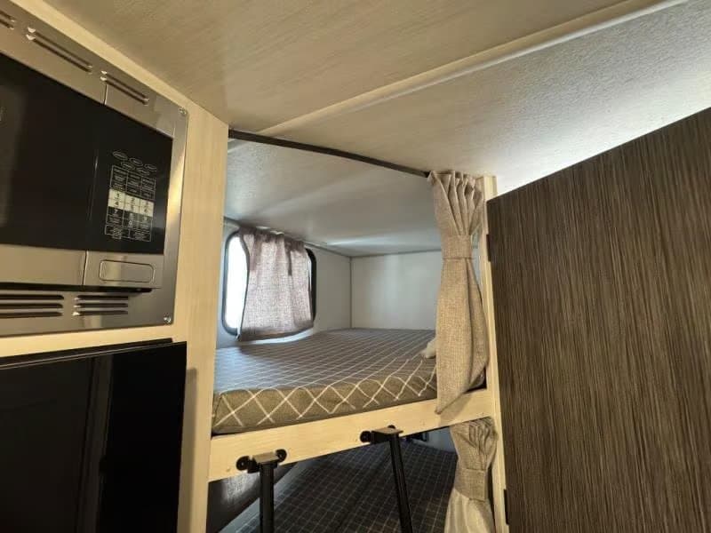 2026 Forest River 2026 Forest River R-Pod - thumbnail 16