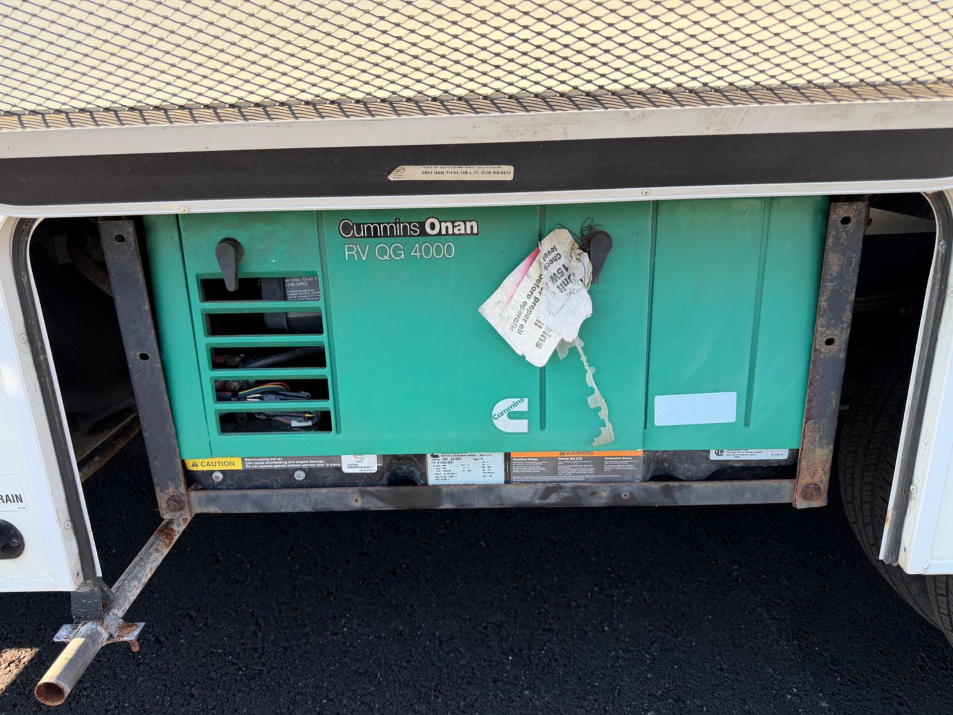 2018 Jayco 2018 Jayco Redhawk - thumbnail 9