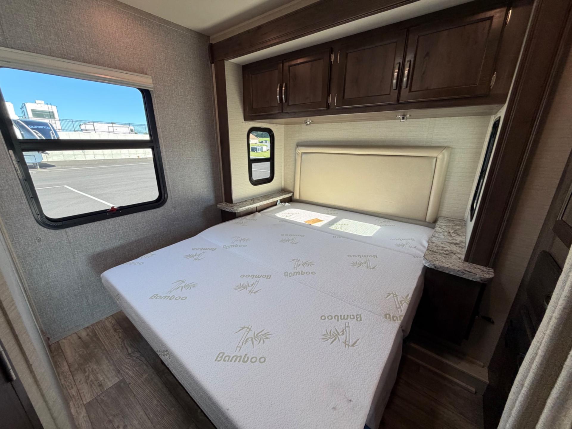 2018 Jayco 2018 Jayco Redhawk - thumbnail 27