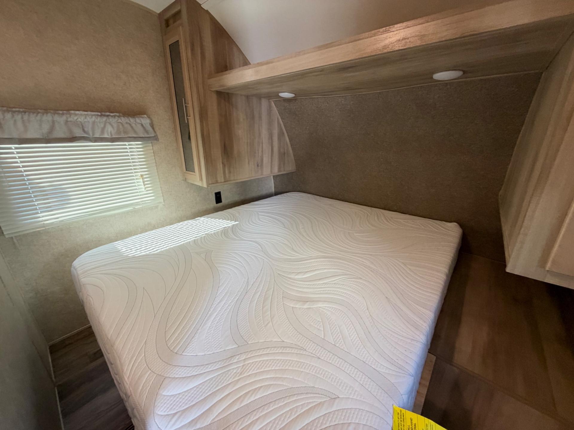 2020 Coachmen 2020 Coachmen Catalina - thumbnail 24