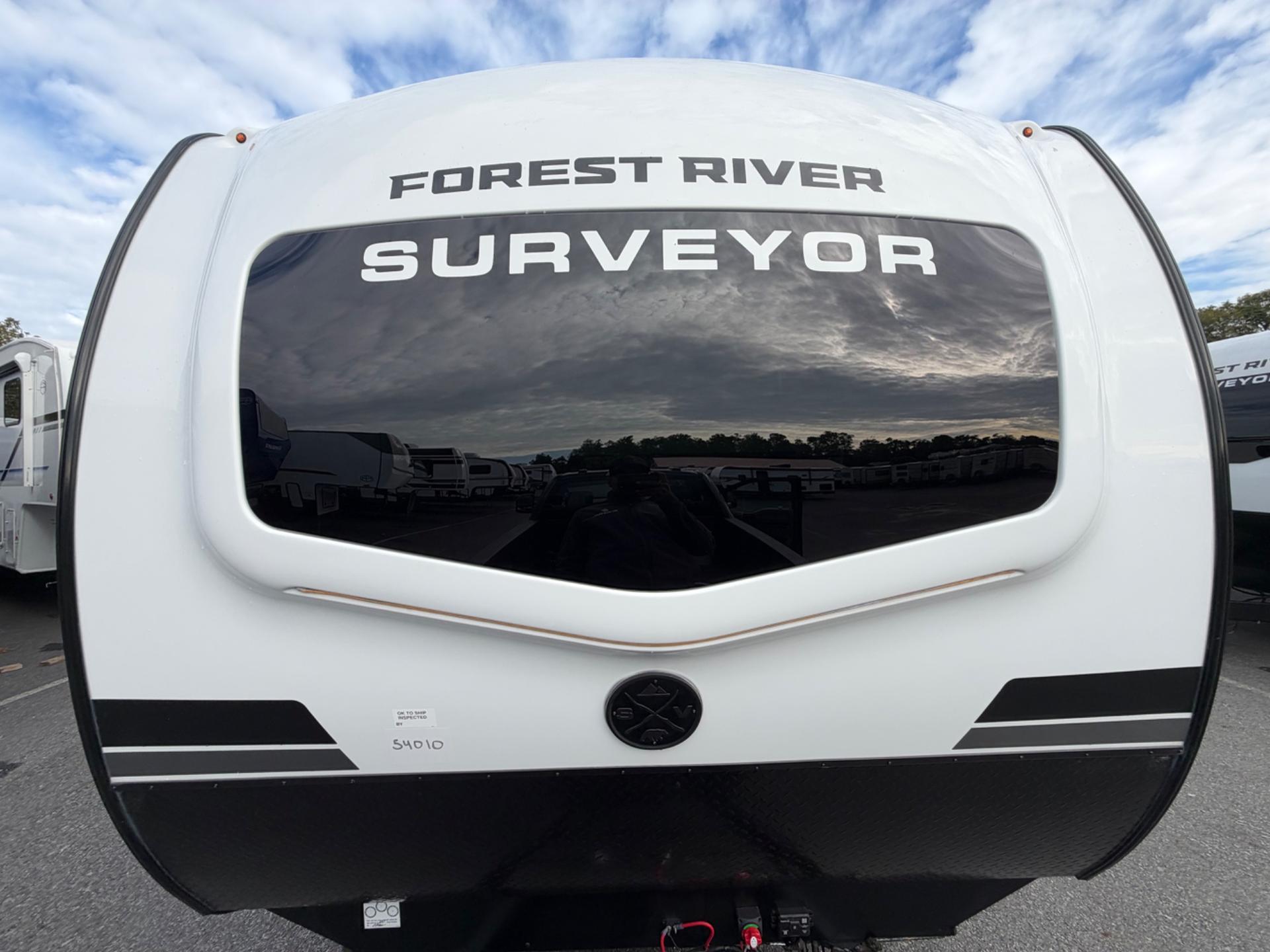 2027 Forest River 2027 Forest River Grand Surveyor - thumbnail 3