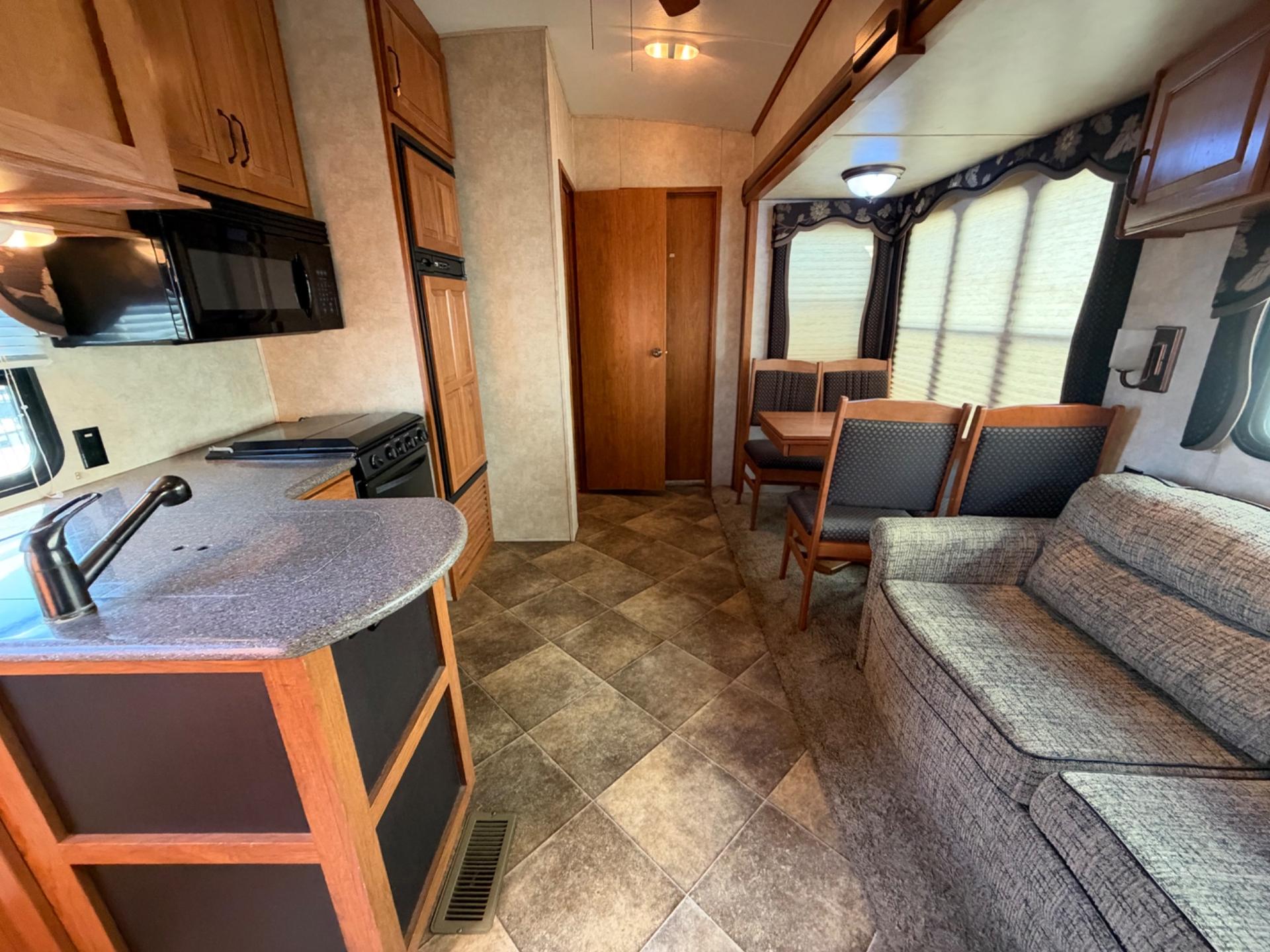 2014 Keystone 2014 Keystone Mountaineer - thumbnail 14