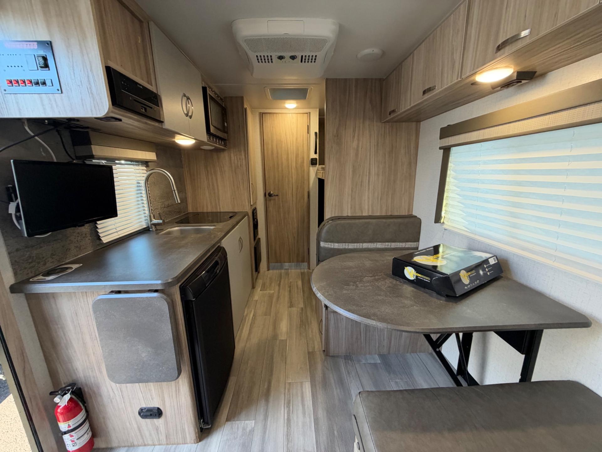 2019 Winnebago 2019 Winnebago Micro Minnie - thumbnail 13