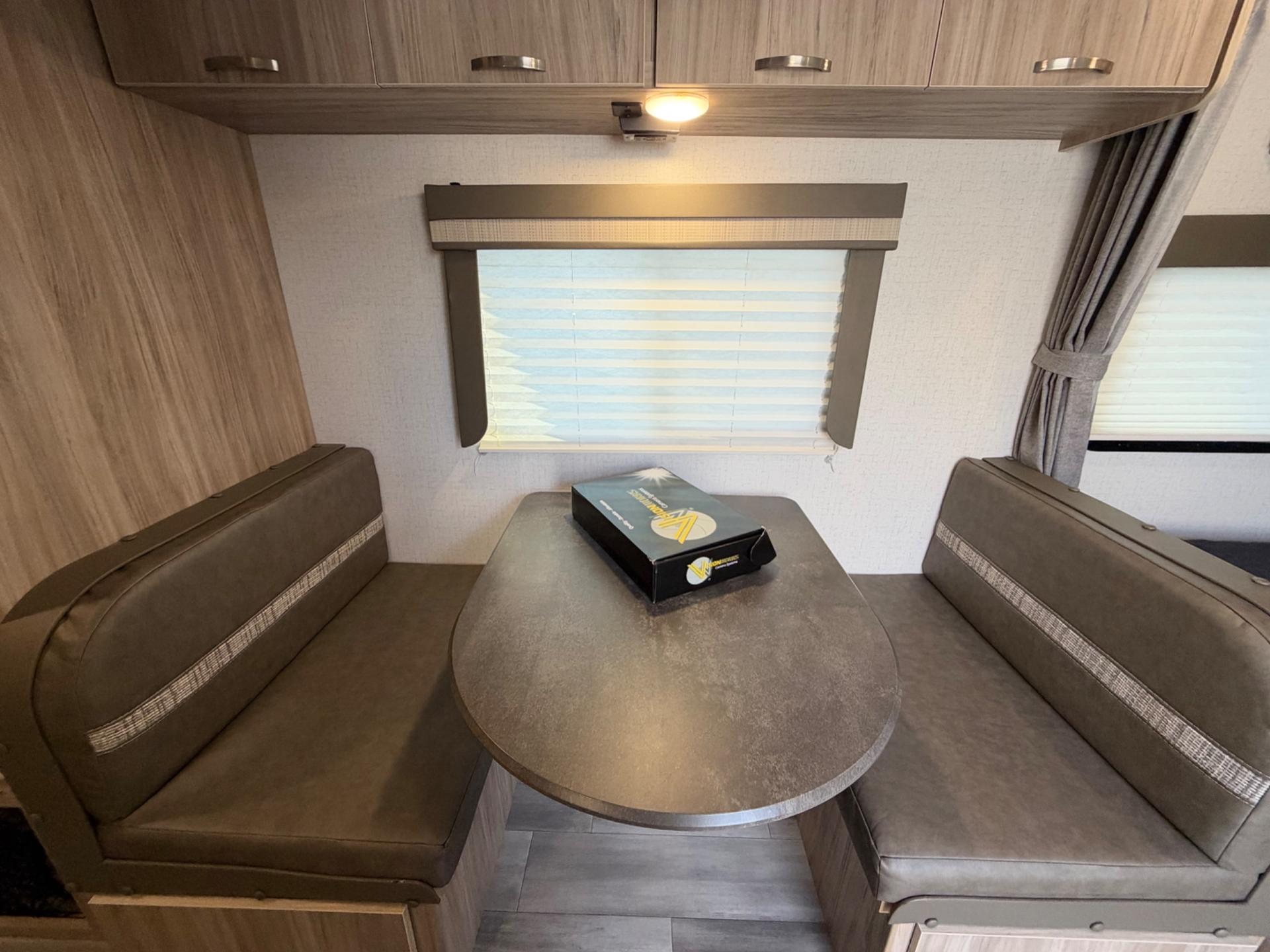 2019 Winnebago 2019 Winnebago Micro Minnie - thumbnail 15