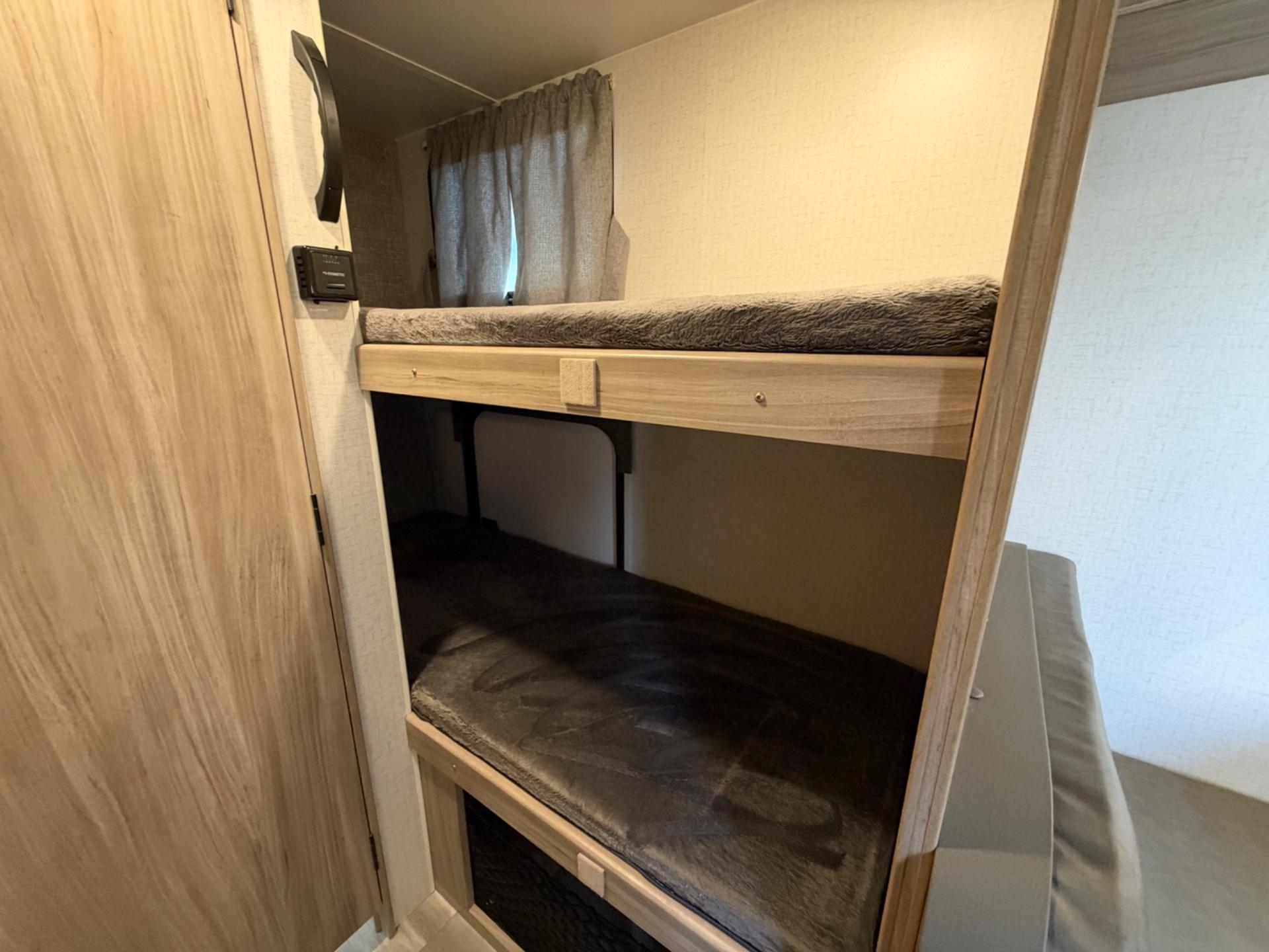 2019 Winnebago 2019 Winnebago Micro Minnie - thumbnail 23
