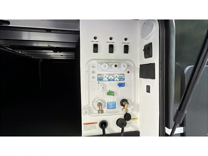 2025 Brinkley RV 2025 Brinkley RV Model G - thumbnail 9