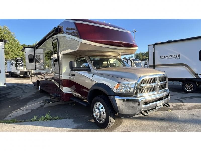 2020 Dynamax Isata 5 36DSD