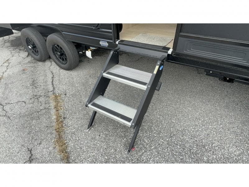 2026 Forest River 2026 Forest River Cherokee Grey Wolf - thumbnail 8