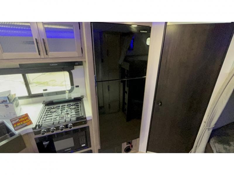 2026 Forest River 2026 Forest River Cherokee Grey Wolf - thumbnail 16